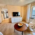 Ausgestattet 3,5 Zimmerwohnung In Ge-hessler * ゲルゼンキルヒェン