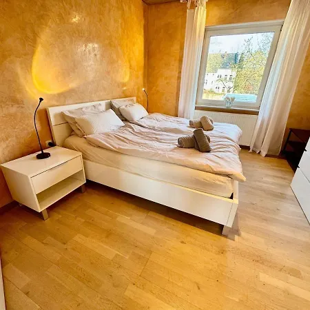 Ausgestattet 3,5 Zimmerwohnung In Ge-hessler * Gelsenkirchen