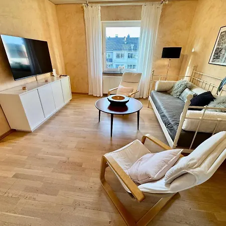 Ausgestattet 3,5 Zimmerwohnung In Ge-hessler Apartmán *