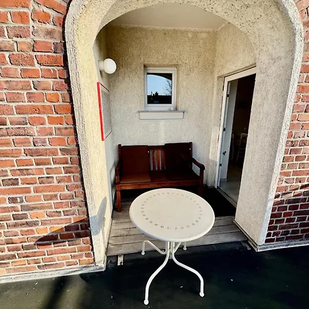 Ausgestattet 3,5 Zimmerwohnung In Ge-hessler Apartmán *