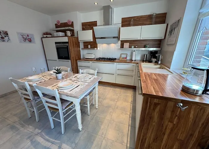 Ausgestattet 3,5 Zimmerwohnung In Ge-hessler Apartment *