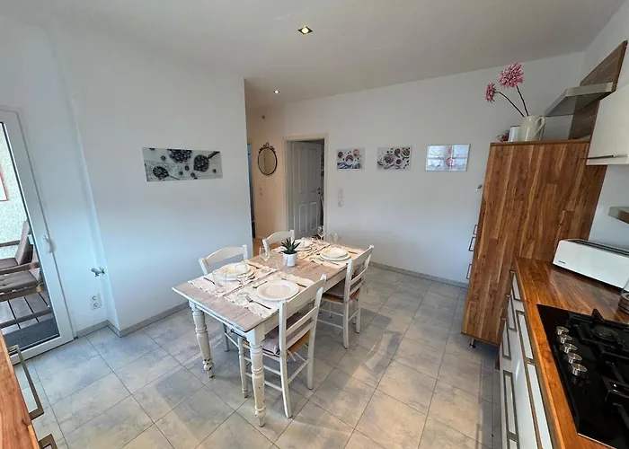 Apartment Ausgestattet 3,5 Zimmerwohnung In Ge-hessler Gelsenkirchen