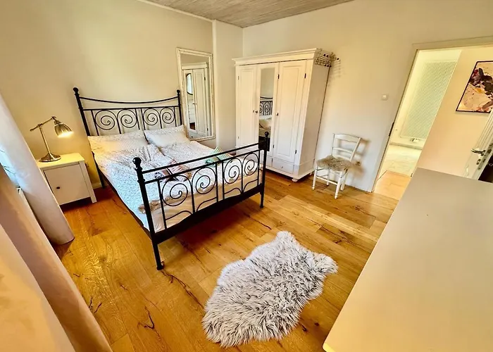 Ausgestattet 3,5 Zimmerwohnung In Ge-hessler * Gelsenkirchen