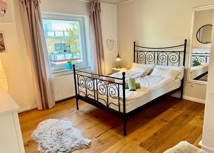 Ausgestattet 3,5 Zimmerwohnung In Ge-hessler Apartment *